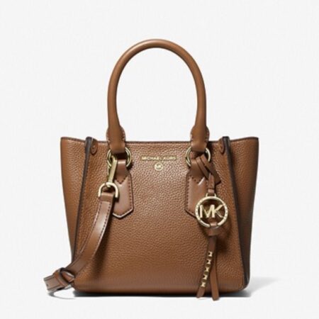 Huge Michael Kors Blowout Sale! Thumbnail
