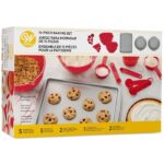 ONLY $24! Wilton Nonstick 15-Pc. Baking Set (was $70) Thumbnail