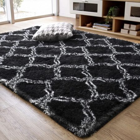HOT DEAL🔥 Large Plush Moroccan Rug ONLY $15! Thumbnail