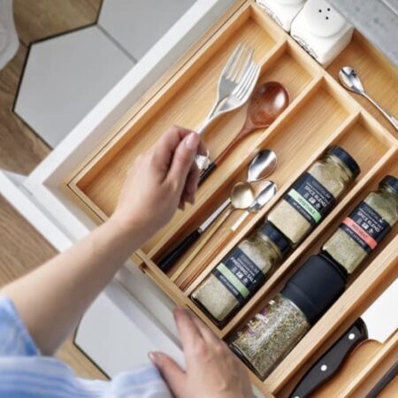 Price drop! 2-Pack Bamboo Expandable Silverware Organizer only $22 Thumbnail