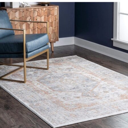 Price drop! Vintage Jacquie    9’x12 Floral Rug ONLY $232 (was $696)! Thumbnail