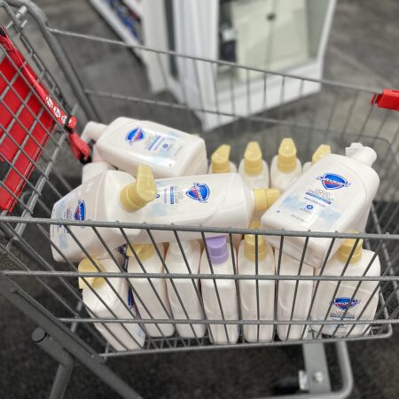 Hot deal at CVS! Safeguard handsoap only .29 cents! (was $7.99) Thumbnail