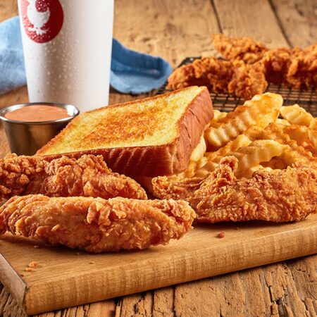 FREE Big Zax Snak Meal from Zaxby’s Thumbnail