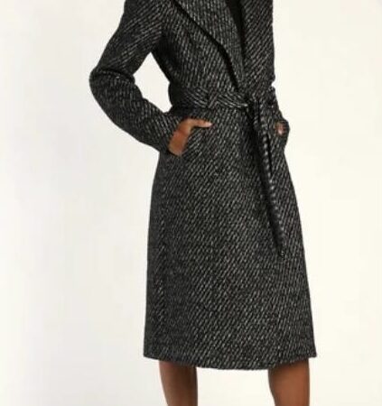 Take an EXTRA 50% off all Sale Dresses,Boots, Jeans, Handbags, Tops, & More! Thumbnail