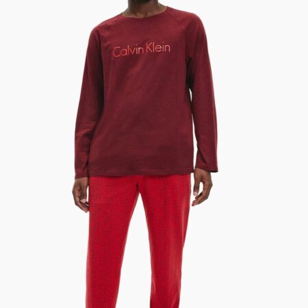 HOT DEAL! Men’s Calvin Klein Crosshatch Long Sleeve Tee + Joggers Set  NOW $25! (Was $85) That’s 70% OFF! Thumbnail