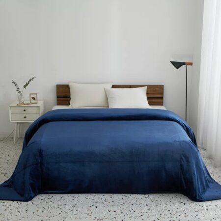 Price drop! Serta Huge Oversized Fleece Blanket, 10 Feet x 10 Feet Thumbnail