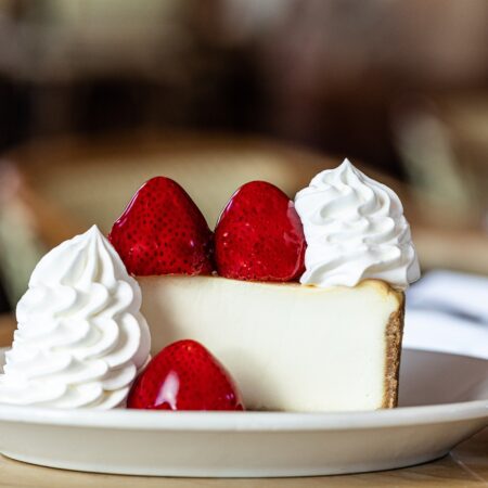 Get a Free Slice of Cheesecake at The Cheesecake Factory! Thumbnail