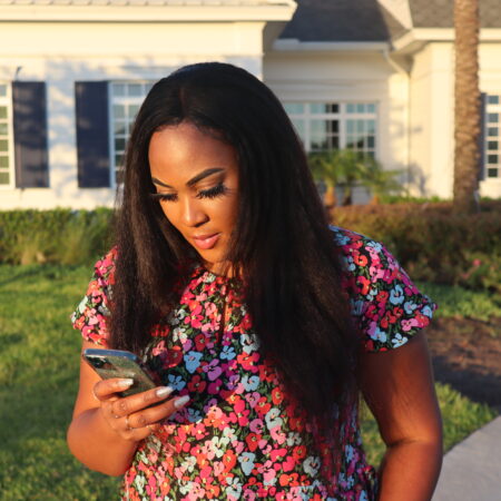 Enjoy Mouth-Watering Pizza and Delicious Meals at Unbeatable Prices with T-Mobile Tuesdays Thumbnail