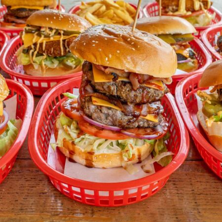 HURRY! Score $10 off your Uber Eats Order! Thumbnail