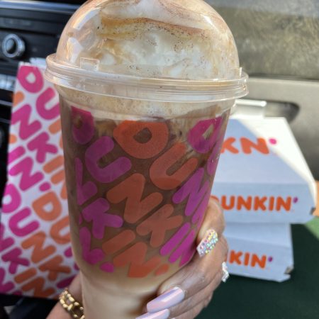 Dunkin is giving away Free Coffee for 14 days! Thumbnail