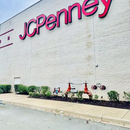 FREE Event for Kids Today at JCPenney! Plus a Coupon for Parents! Thumbnail