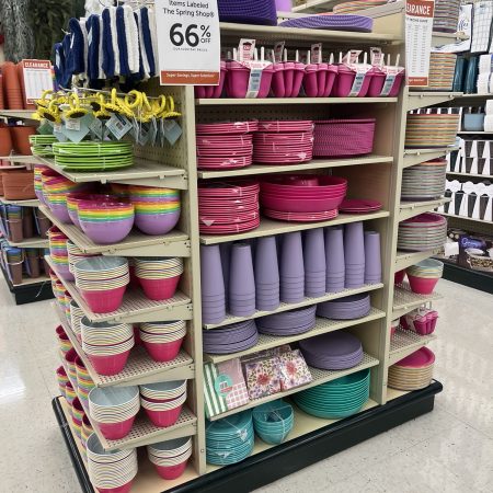 Hobby Lobby Spring Shop just dropped to 66% OFF! Thumbnail