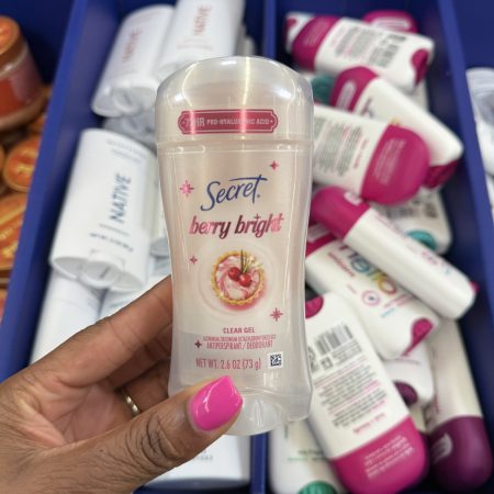 Secret Has Holiday Deodorant Now?! 👀🍓 Thumbnail